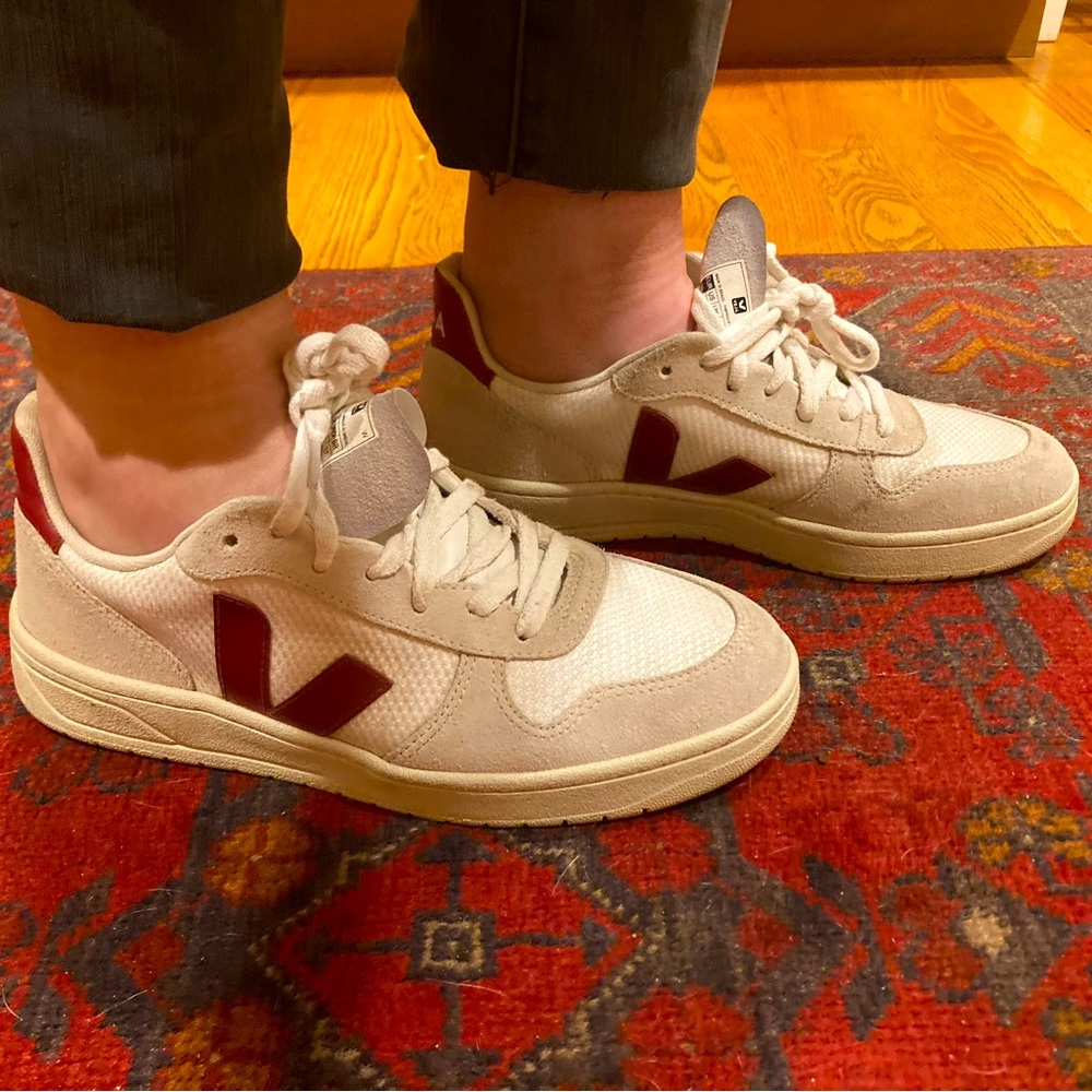 Veja V-10 BMesh Sneaker in White/ Natural Marsala
